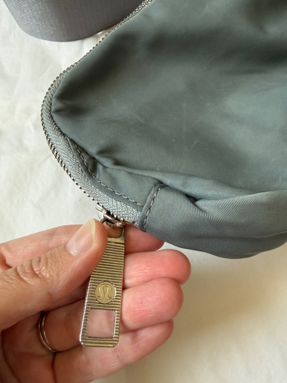 Lululemon EveryWhere Belt Bag Gray - Picture 3 of 7